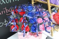 Seifenblüte - Blaue Rose