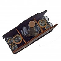 Geländewagen-Geschenkset mit Flasche und Wunderkerzen