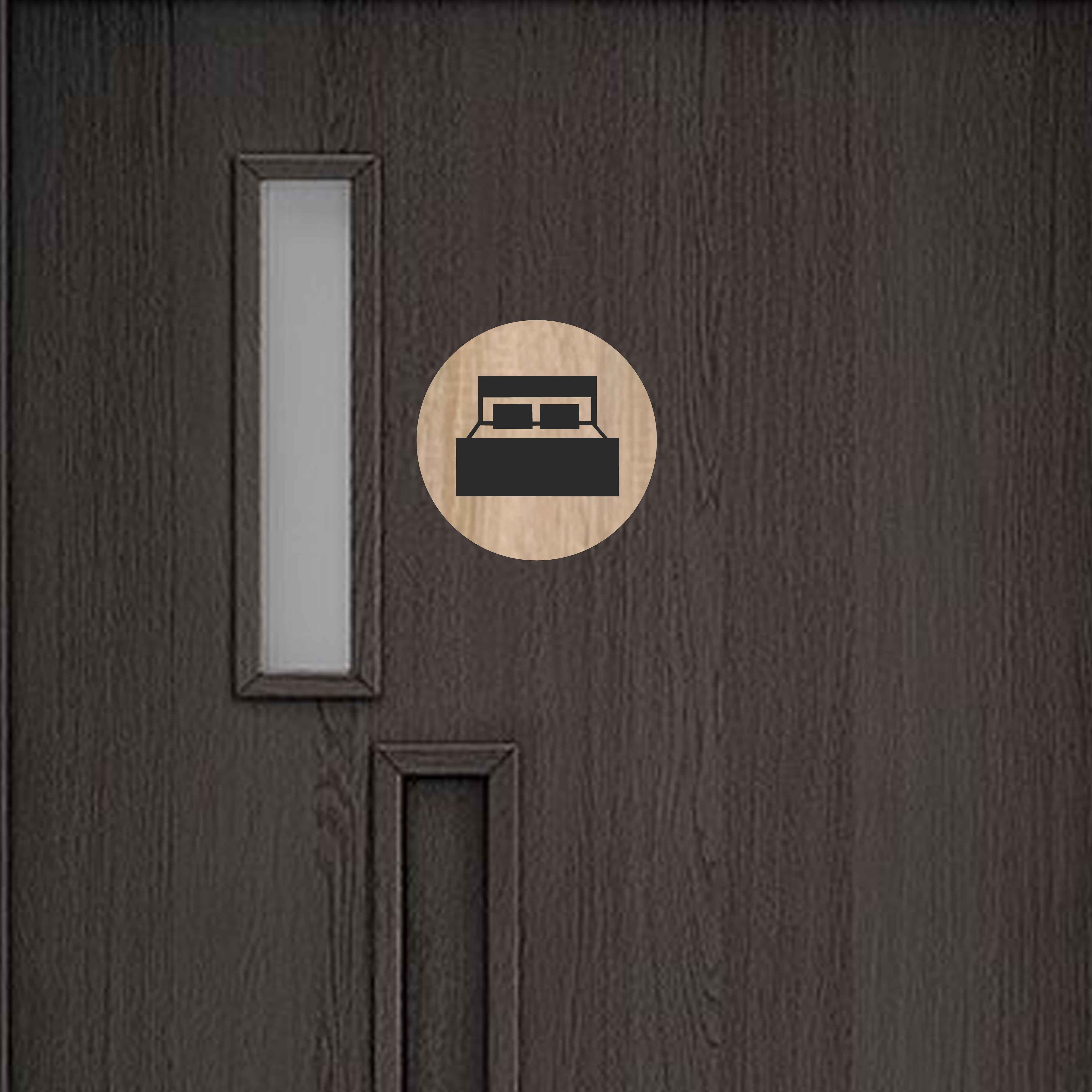 Tisch an der Tür - Schlafzimmer